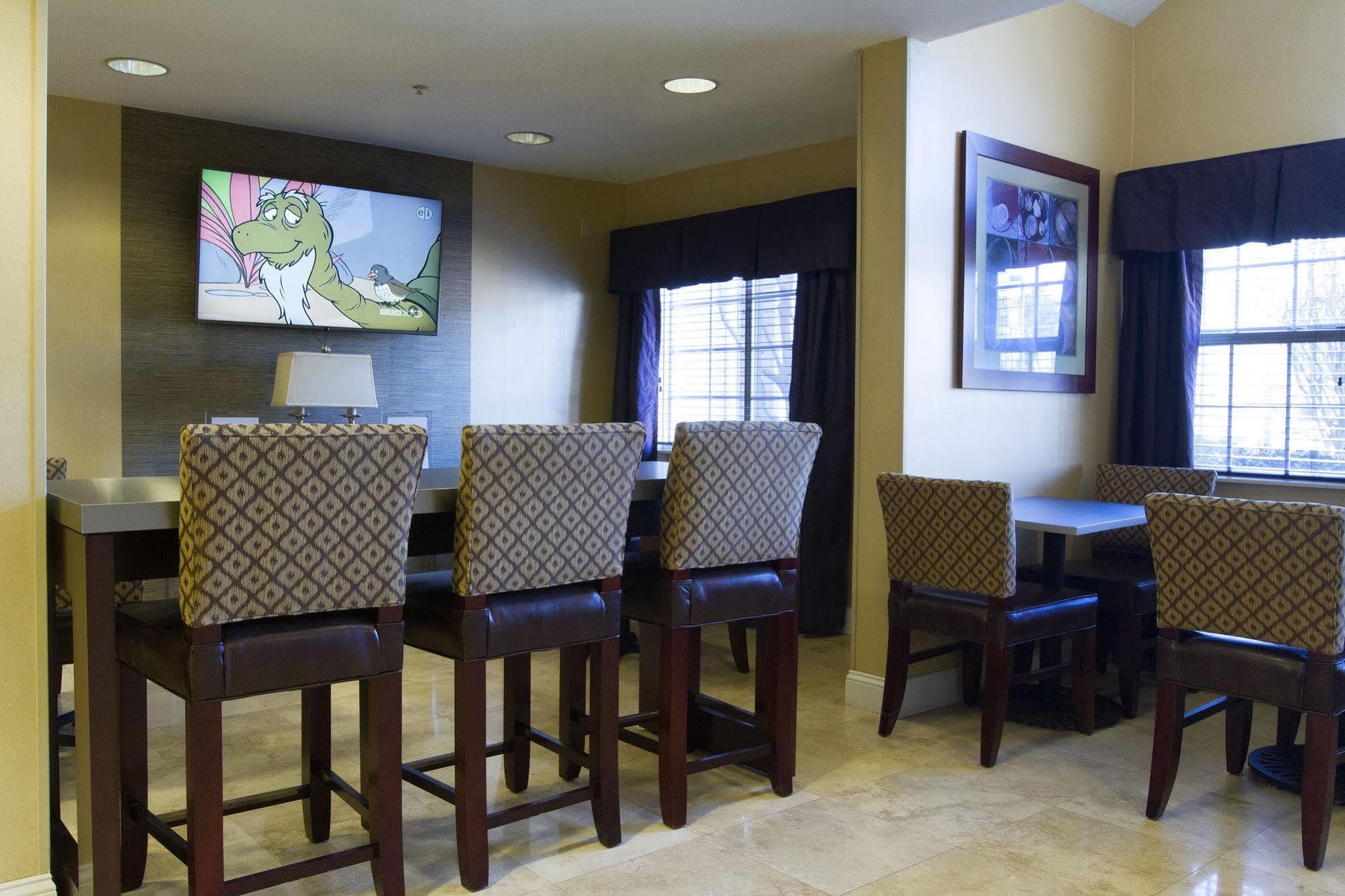 Microtel Inn & Suites By Wyndham Atlanta Buckhead Area Ngoại thất bức ảnh
